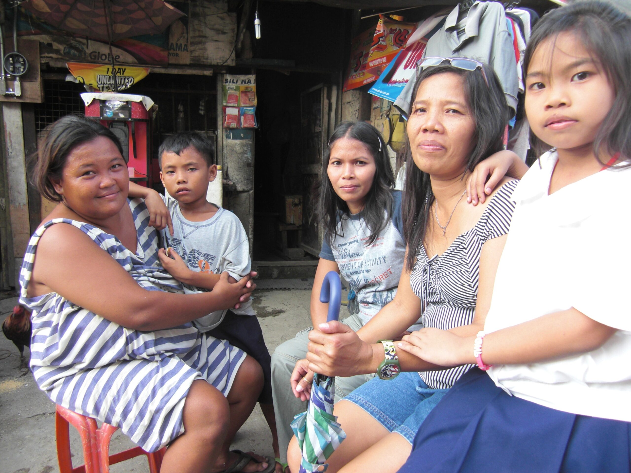 子供と家族のイメージ