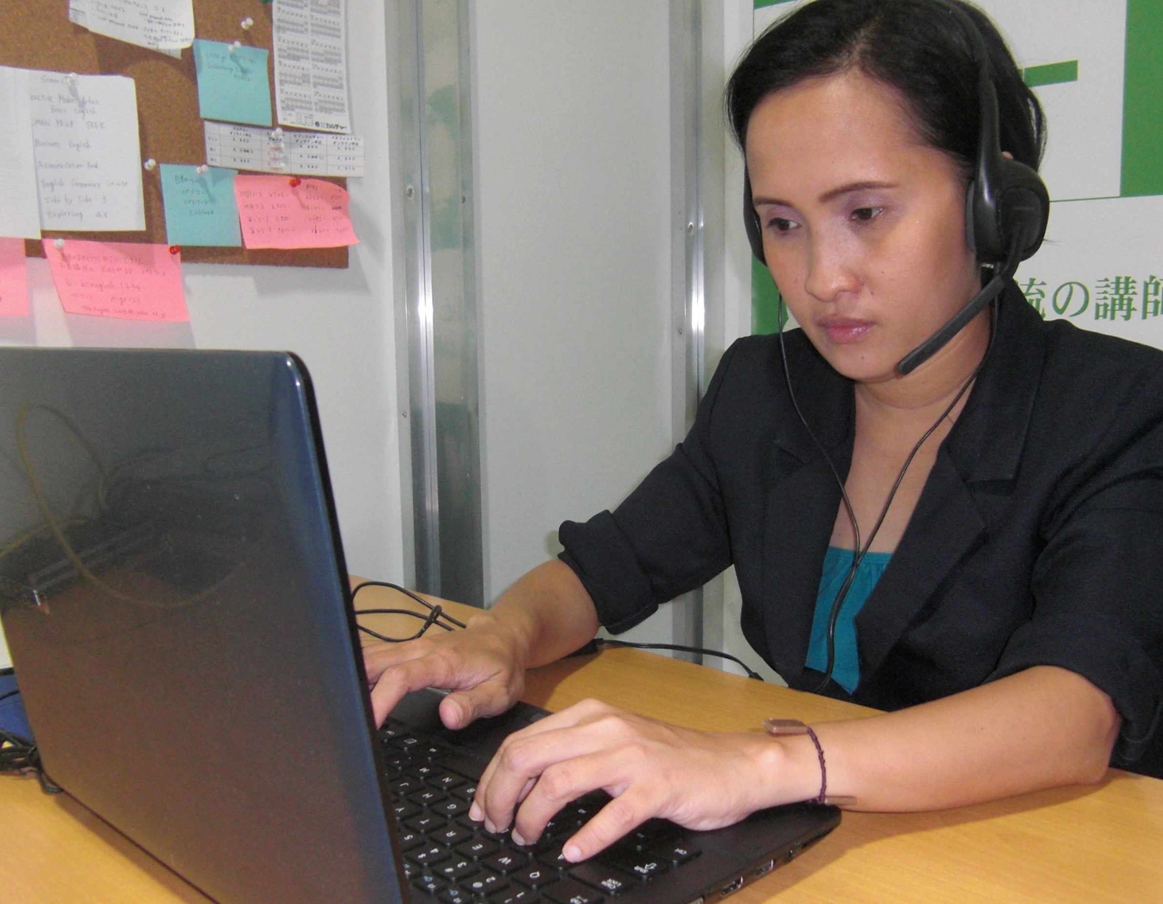 フィリピンの女性のイメージ