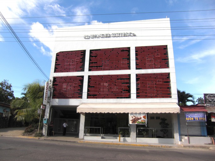 シンファンデルホテル