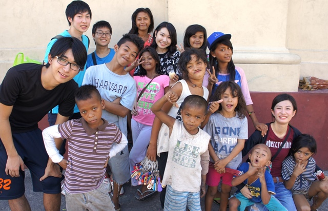 ストリートチルドレンのイメージ