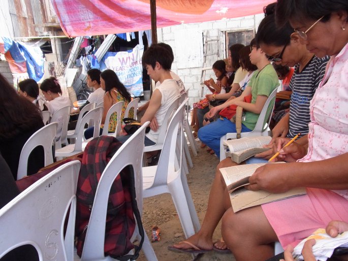 日曜礼拝のイメージ