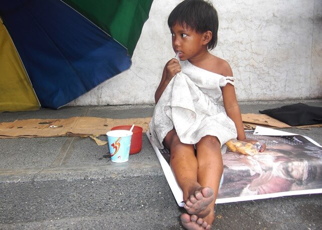 フィリピンのストリートチルドレン