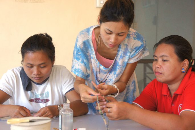 フェアトレード製品づくり