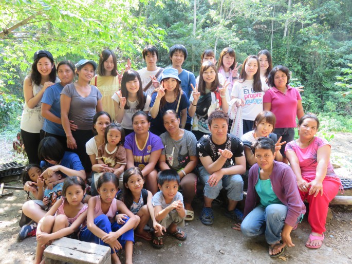 フィリピンのボランティア仲間