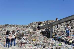 フィリピン セブ島のゴミ山
