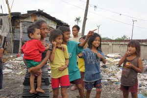 セブのゴミ山の子ども