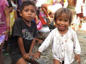 セブのゴミ山の子ども