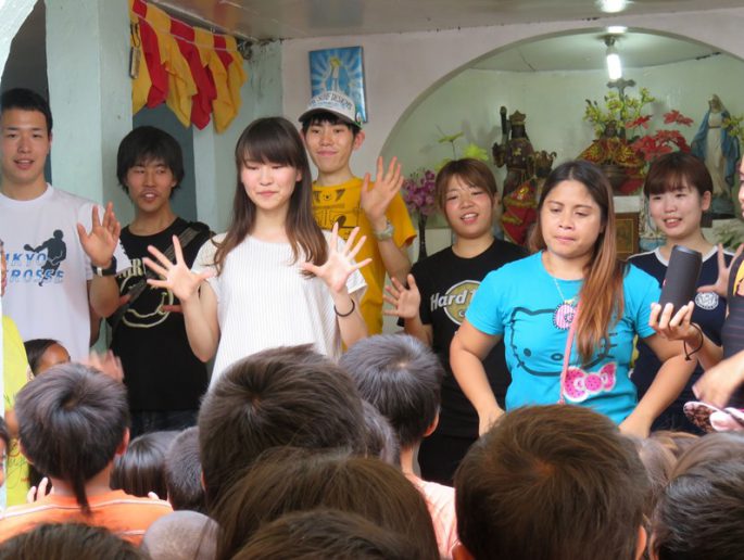 フィリピンの子ども