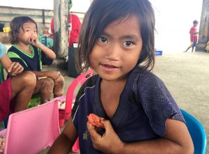 セブのゴミ山の子ども