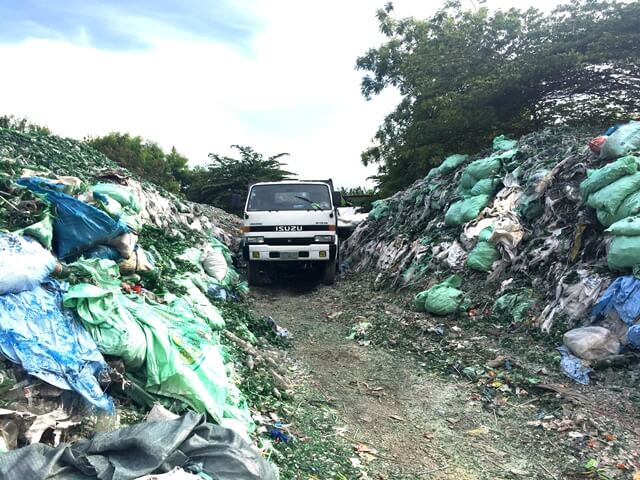 セブのゴミ集積場