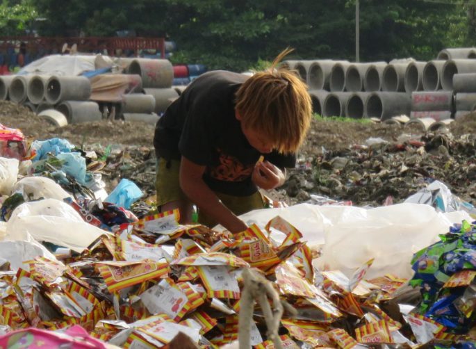 フィリピンの子供