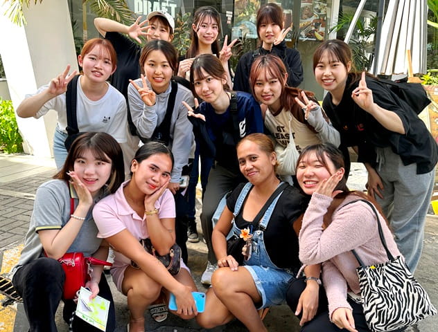 グローリアセブの参加者