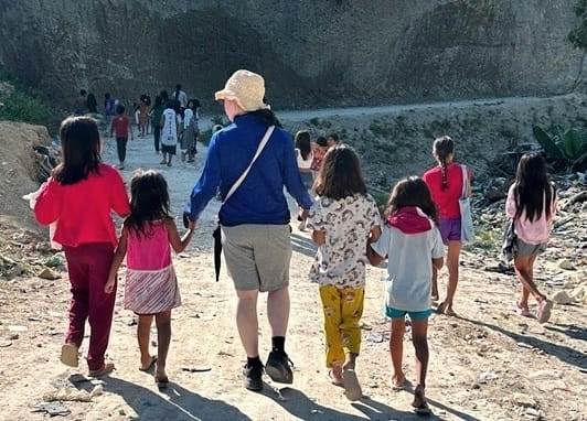 ゴミ山でのボランティア